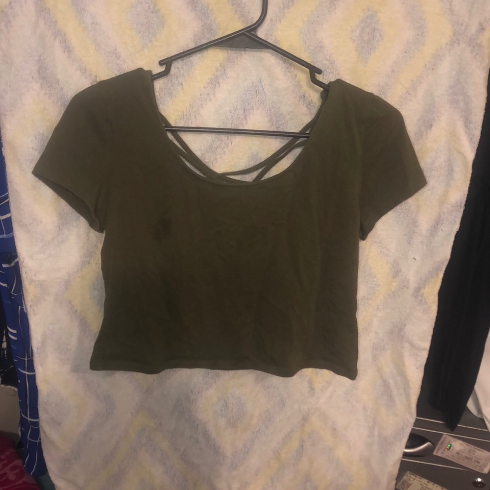 Crop top